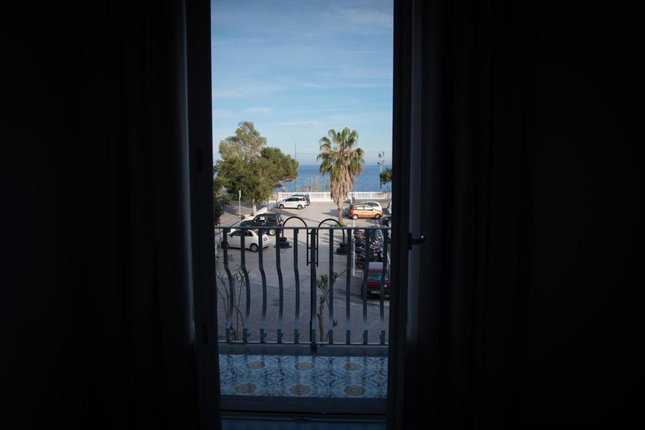 B&B Il Castello Lipari Kültér fotó