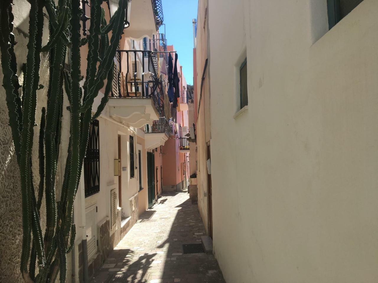 B&B Il Castello Lipari Kültér fotó